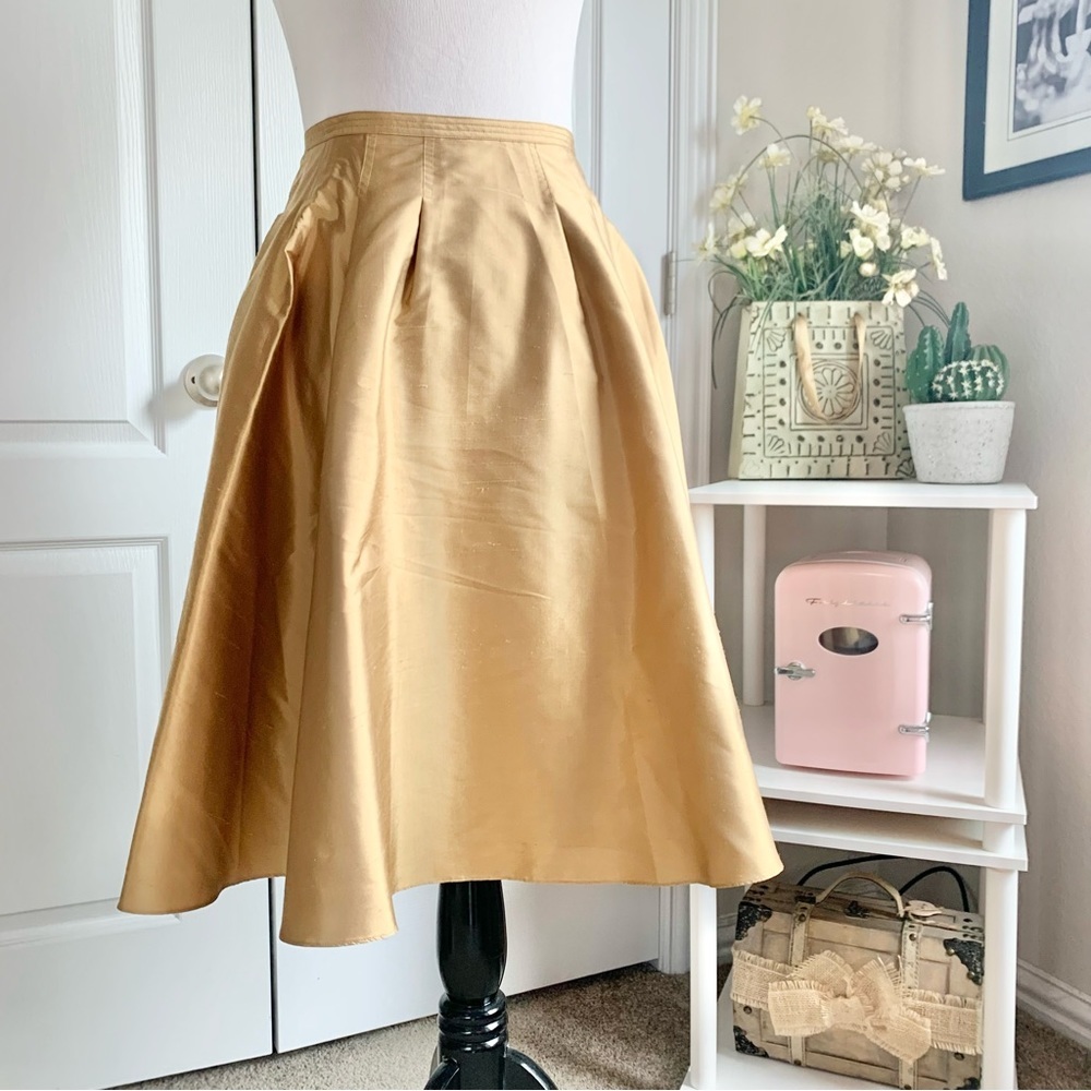 NWT Lauren Ralph Lauren 100% Silk Pleated Skirt Size 12 Gold Tan Circle Midi